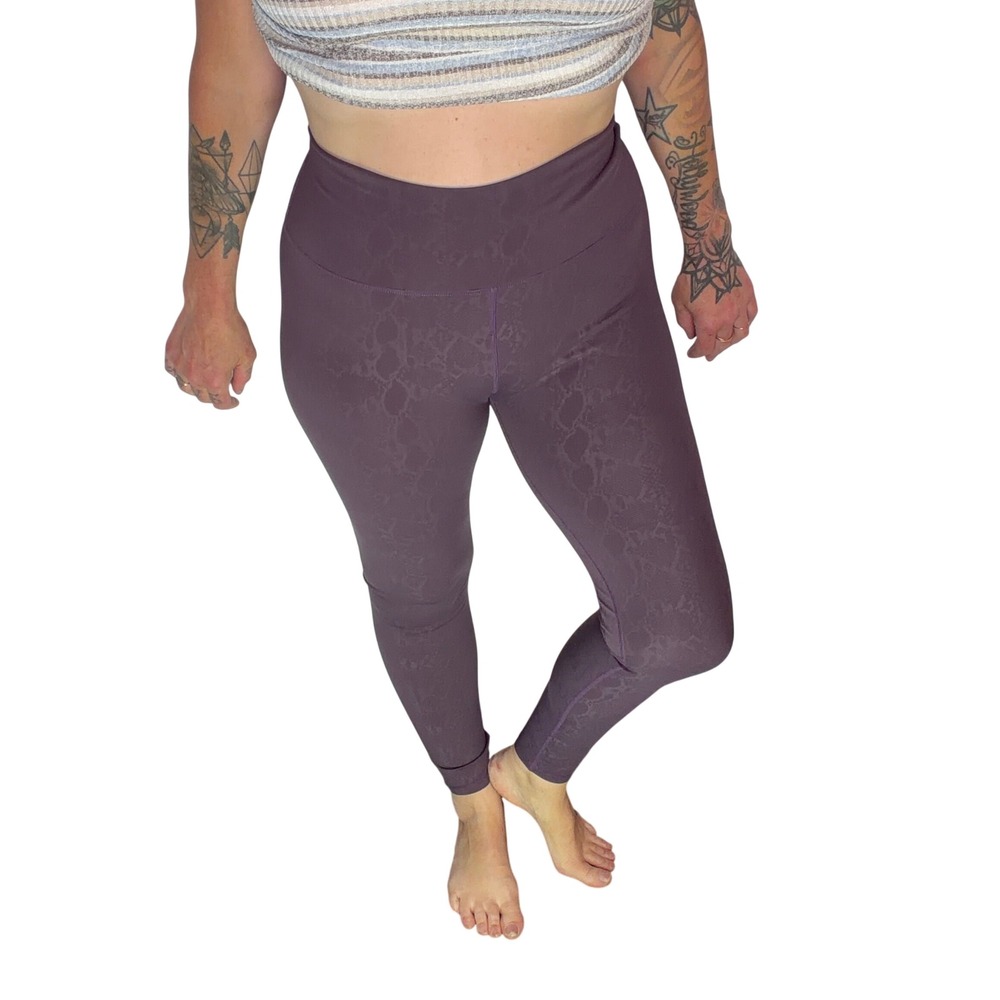 High Waisted Snakeskin Leggings Purple Eggplant High Performance Athleisure M/L
